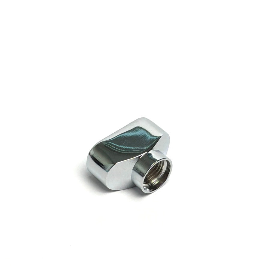 LP hose splitter with one 9/16"-18F inlet and two 3/8"-24F outlets